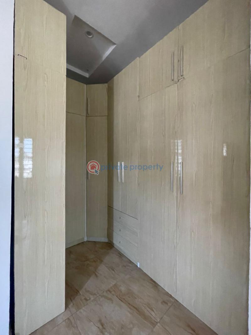 Clean & fancy masterbedroom - 2 1 bedroom Shared Apartment For Rent Orchid Road Lekki Phase 2 Lagos - 2