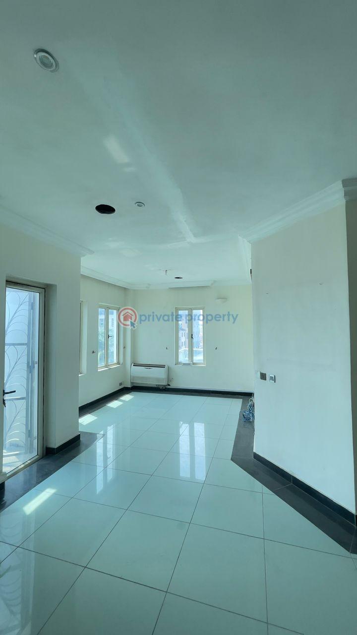 2 bedroom Shared Apartment For Rent Oniru Victoria Island Lagos - 12