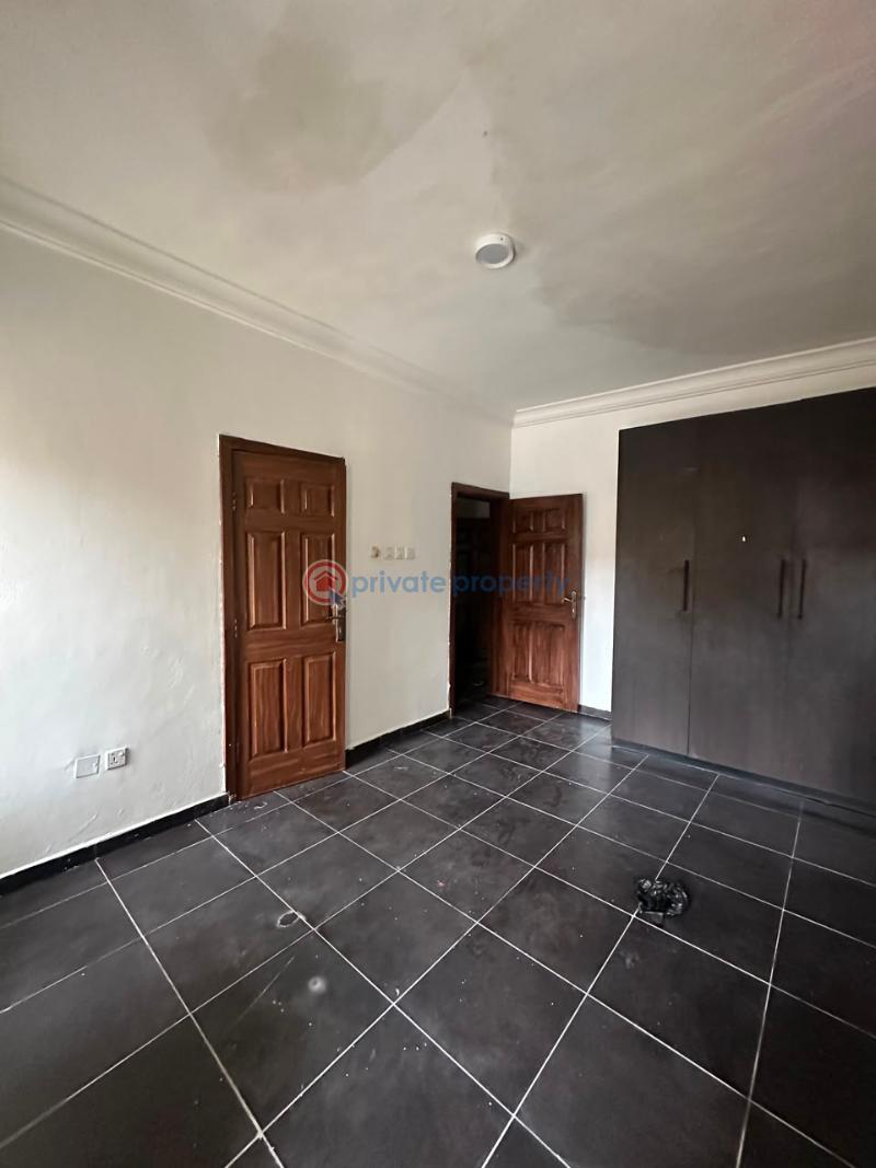 3 bedroom Shared Apartment For Rent Oniru Victoria Island Lagos - 12
