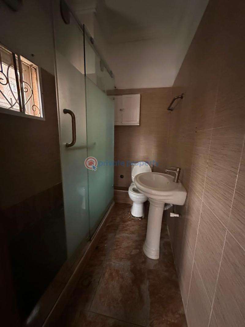 3 bedroom Shared Apartment For Rent Oniru Victoria Island Lagos - 16