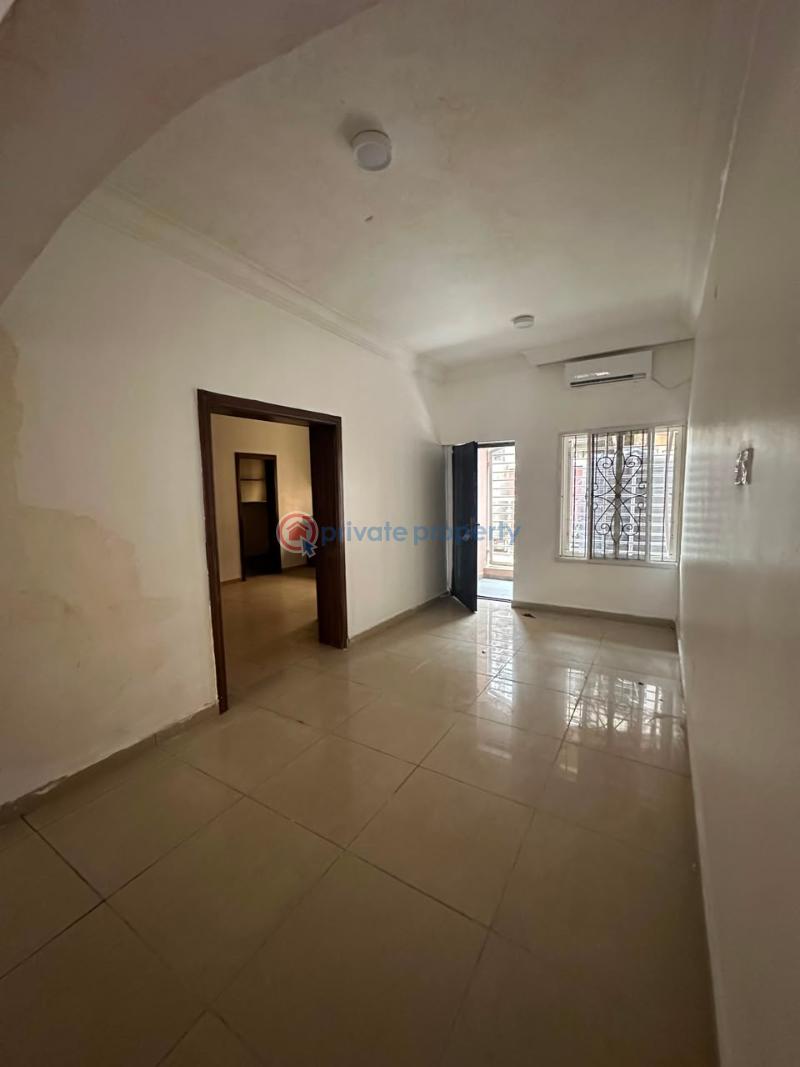 3 bedroom Shared Apartment For Rent Oniru Victoria Island Lagos - 4