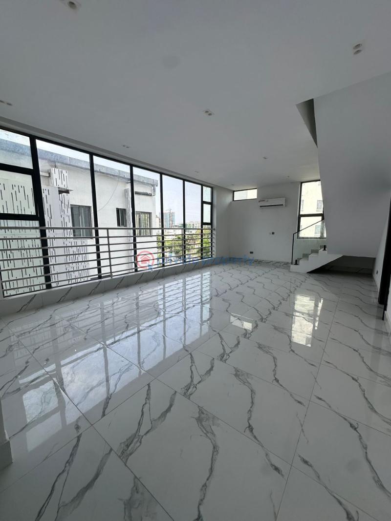 3 bedroom Shared Apartment For Rent Ikoyi Lagos - 0