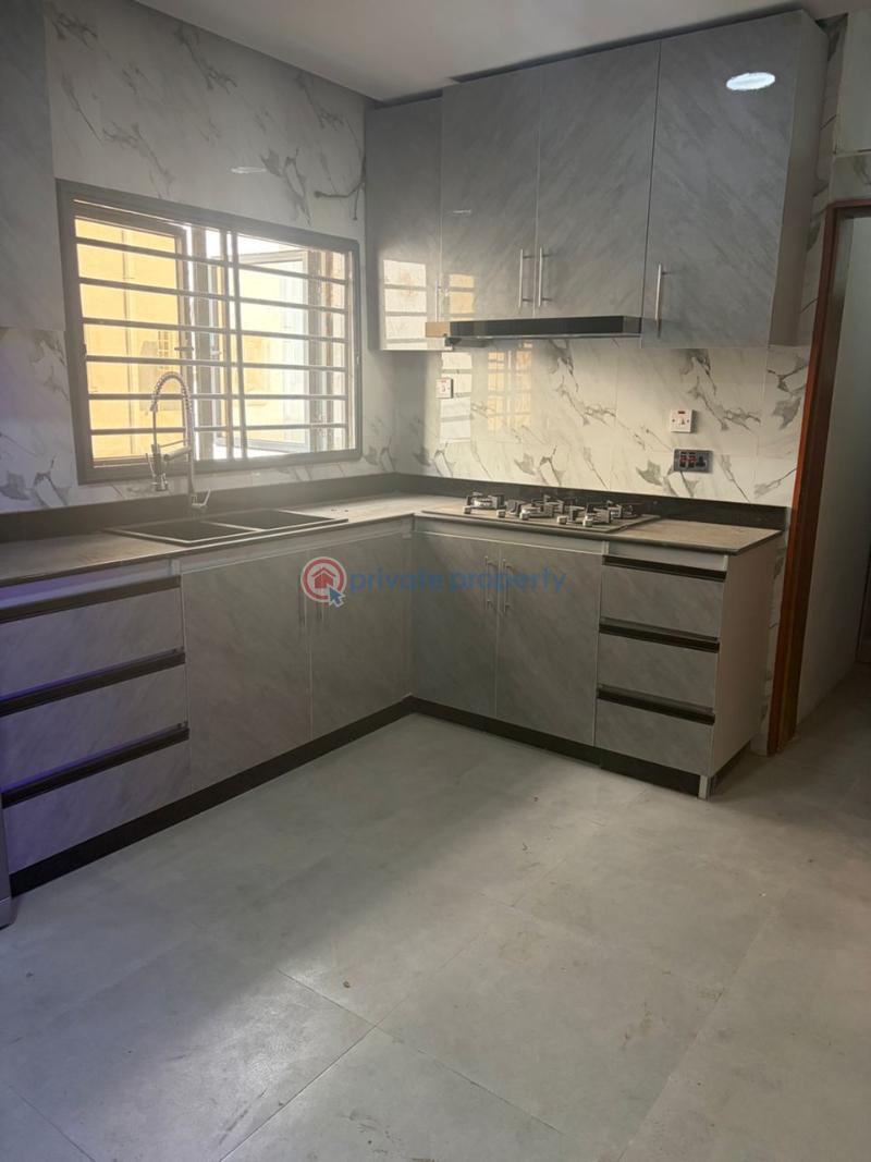 4 bedroom Shared Apartment For Rent Banana Island Ikoyi Lagos - 1