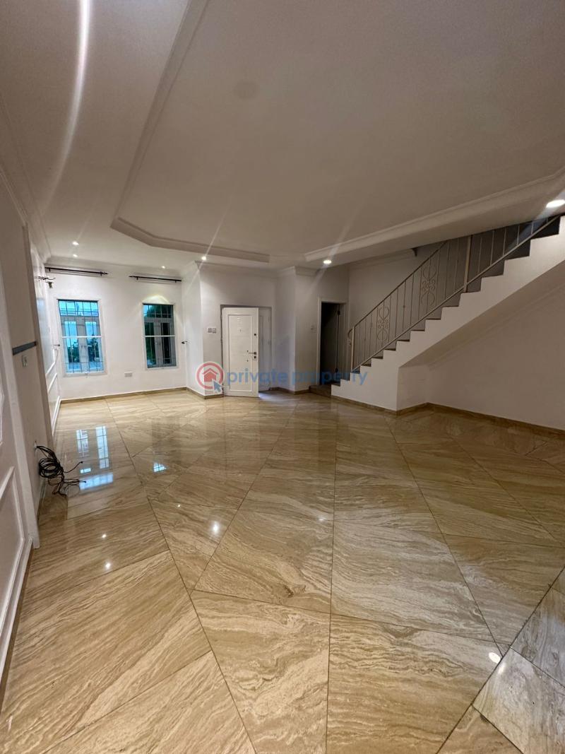 4 bedroom Shared Apartment For Rent Ikoyi Lagos - 1