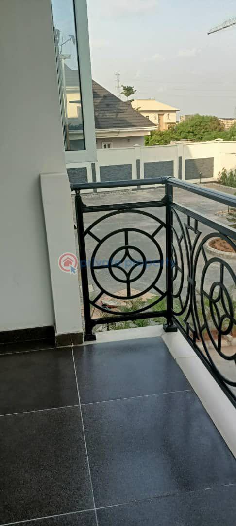 3 bedroom Shared Apartment For Rent Banana Island Ikoyi Lagos - 4