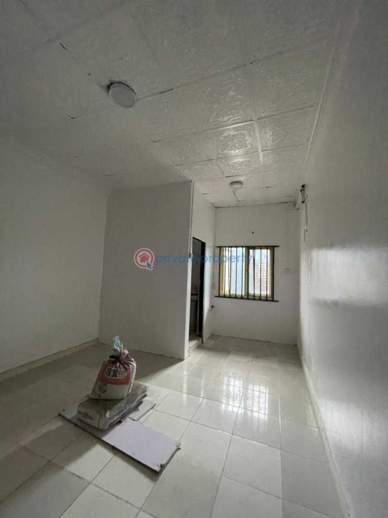 1 bedroom Mini Flat For Rent Lekki Phase 1 Lagos - 0