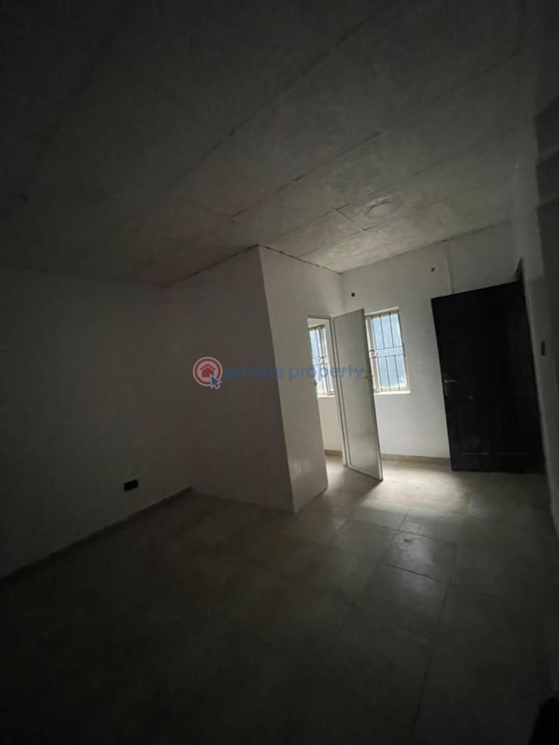 1 bedroom Mini Flat For Rent Lekki Phase 1 Lagos - 3