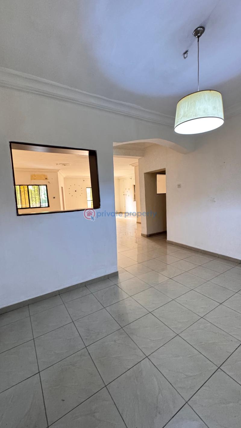 3 bedroom Block Of Flats For Rent Utako Police Station/ Nnpc Hospital Utako Abuja Phase 2  - 11