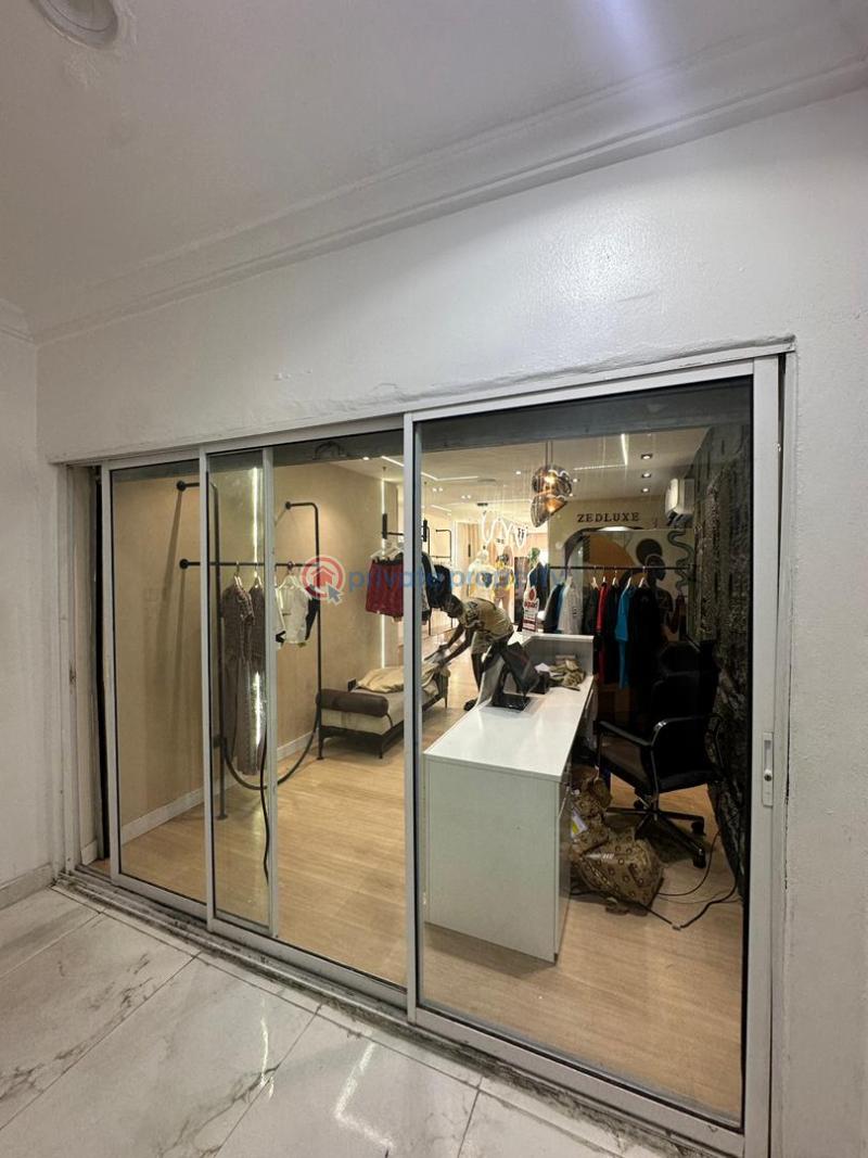 Commercial Property For Rent Lekki Phase 1 Lagos - 3