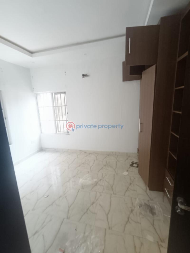 1 bedroom Mini Flat For Rent New Road Call In Estate Lekki Lagos - 13
