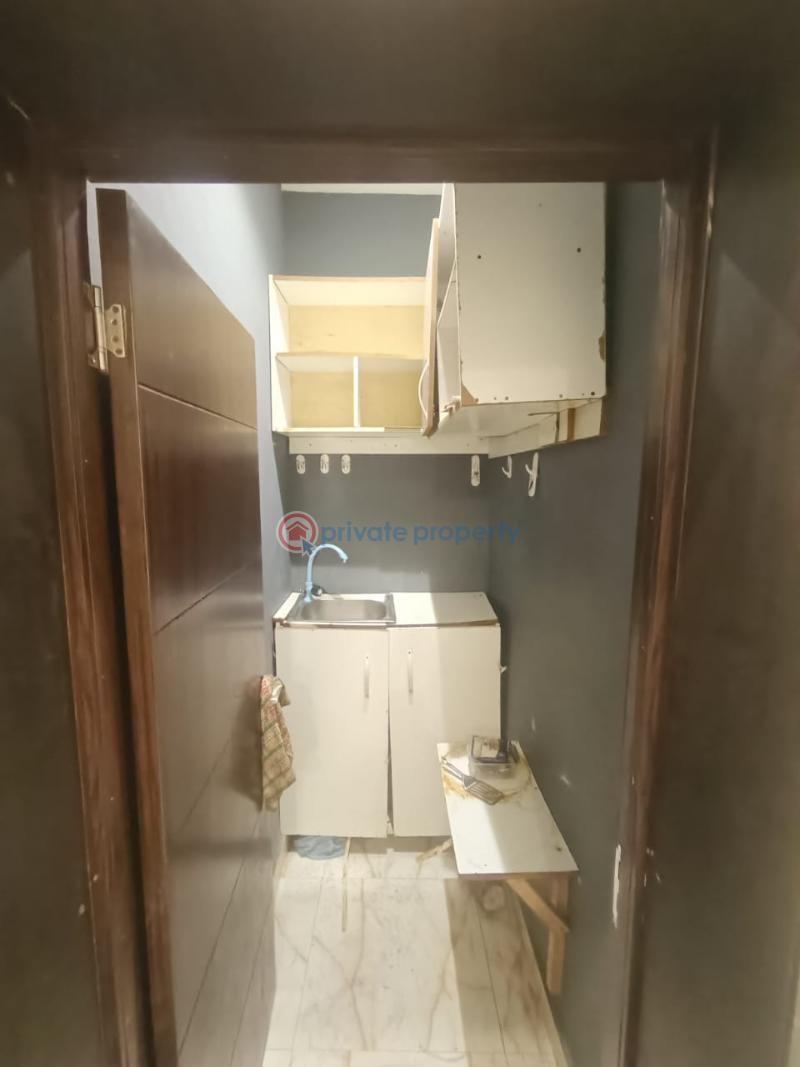 1 bedroom Mini Flat For Rent New Road Call In Estate Lekki Lagos - 10