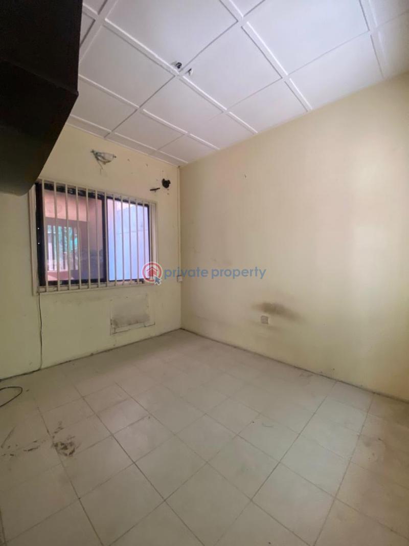 1 bedroom Mini Flat For Rent Femi Okunnu Osapa Lekki Lagos - 1