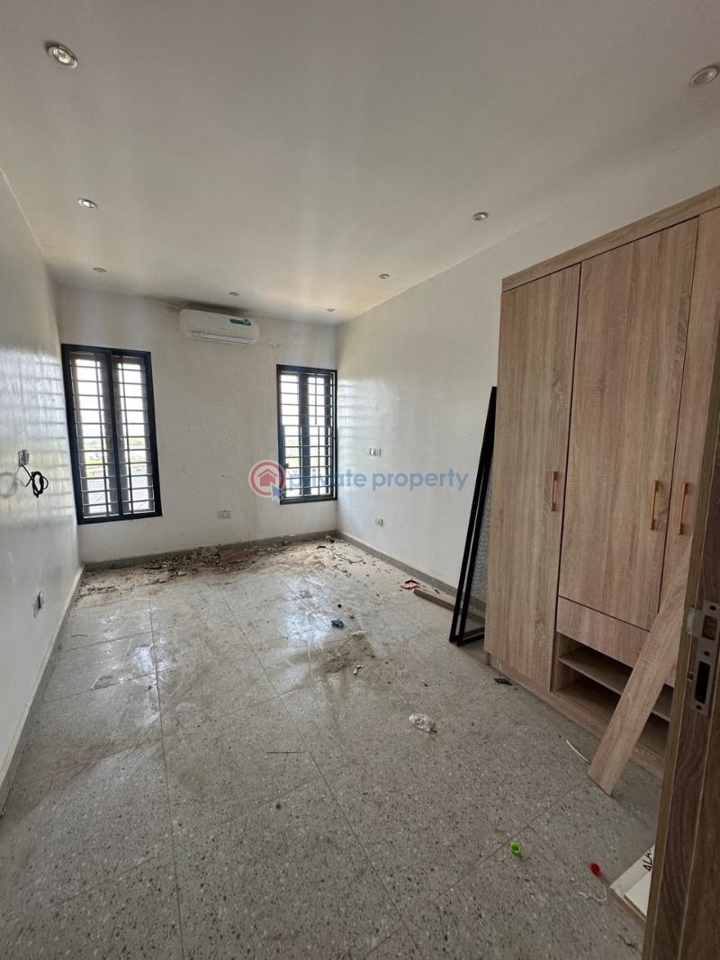 3 bedroom Shared Apartment For Sale Ikoyi Lagos - 11
