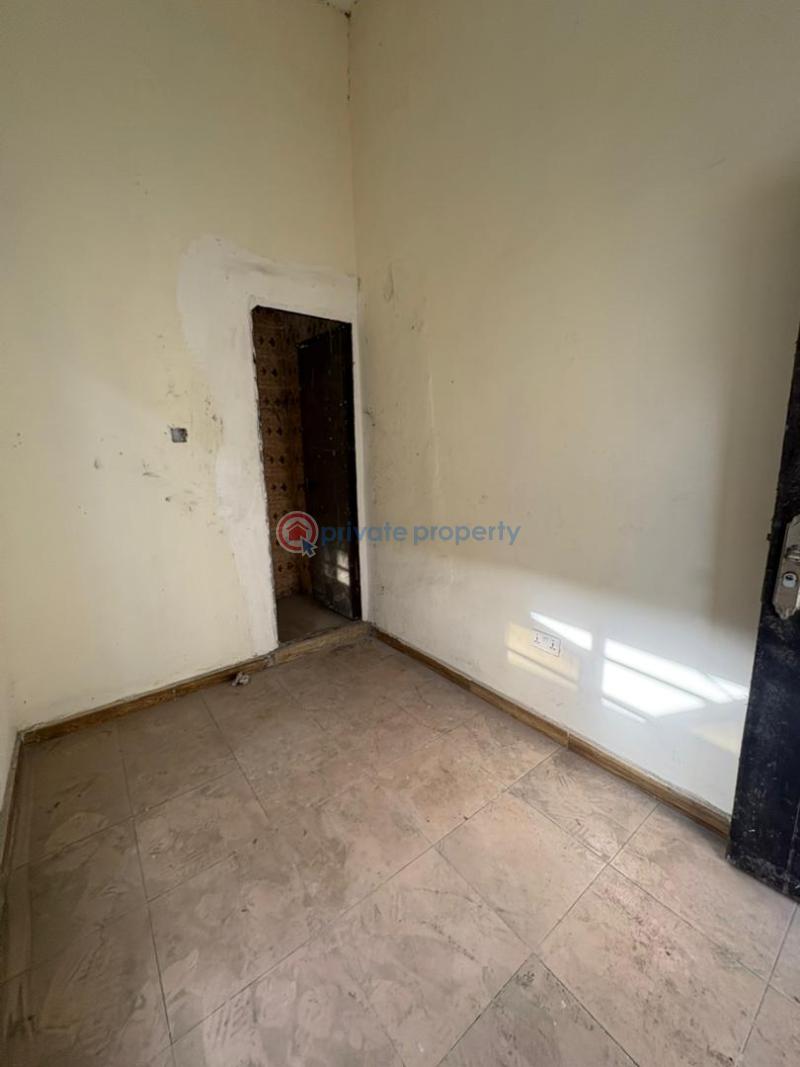 Room or Boys Quarter For Rent Maple Signature Orchid Roundabout Ologolo Lekki Lagos - 4