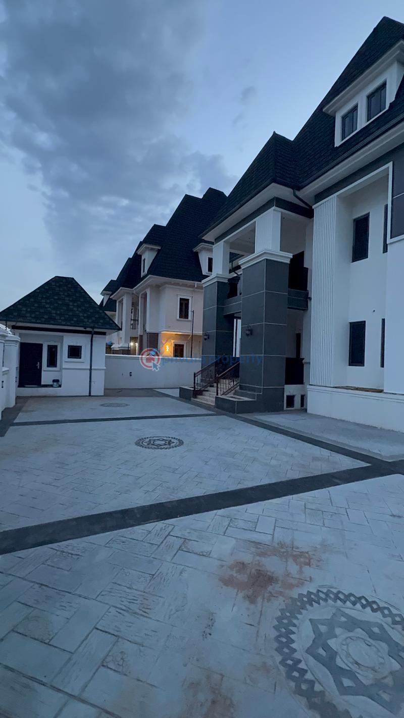 7 bedroom Duplex For Sale Efab Metropolis Gwarimpa Abuja Phase 3  - 19