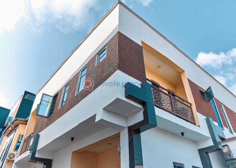 1 bedroom Studio Apartment Short let Deni Yaba Lagos - 6