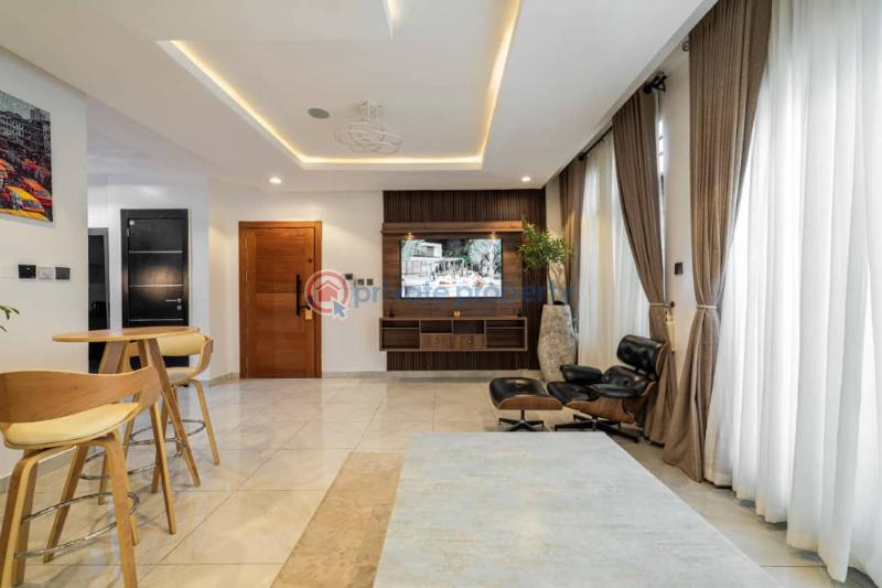 1 bedroom Block Of Flats Short let Saka Ologolo Lekki Lagos - 1