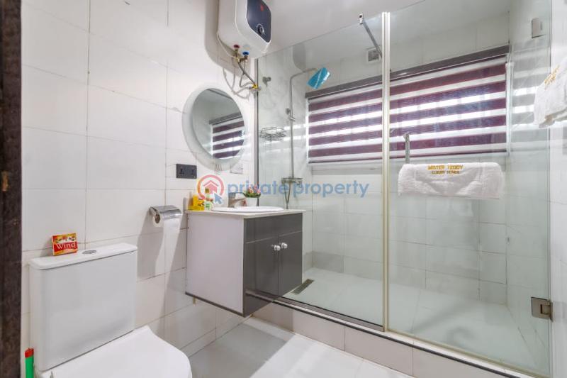 Colorful & unique 4 bedroom apartment with ps 5 - 35 4 bedroom Terraced Duplex Short let Reni Fani Kayode Ikeja GRA Lagos - 35