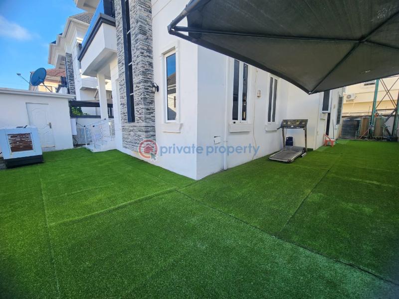 4 bedroom Detached Duplex Short let Ikota Lekki Lagos - 11