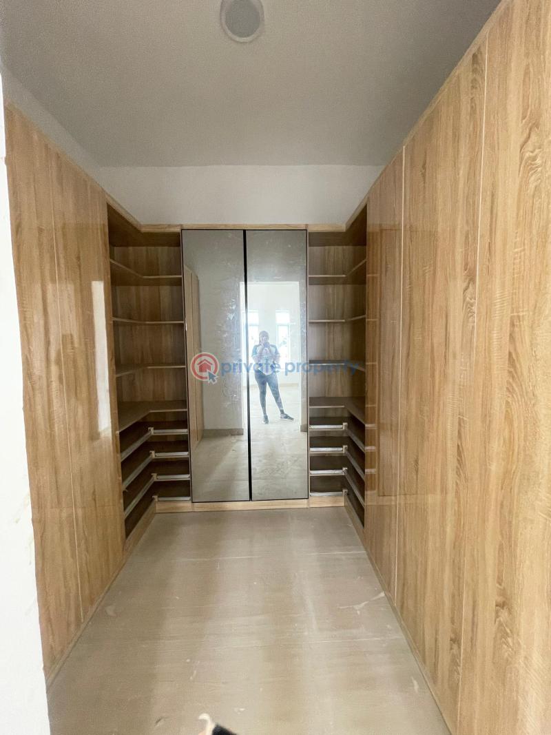 3 bedroom Maisonette For Sale Chief Collins Street, Lekki Phase 1 Lekki Phase 1 Lagos - 10