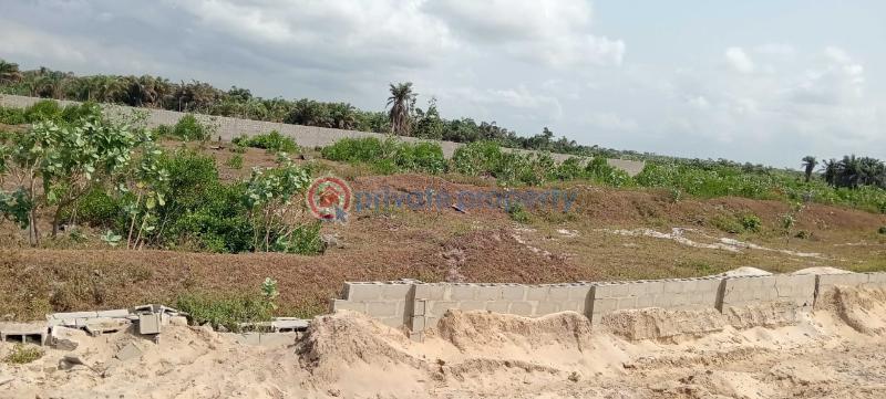 Mixed use Land For Sale Kingsocean View Estate In Sangotedo Off Monastery Road Directly Facing Lagos/calabar Coastal Road Very Close To Novare Mall (shoprite, Sangotedo) • Monastery Road • Crown Estate • Lagos Business School • Shoprite Circle Mall, Jakande • Lekki Epe Expresswa Monastery Road Sangotedo Lagos - 9