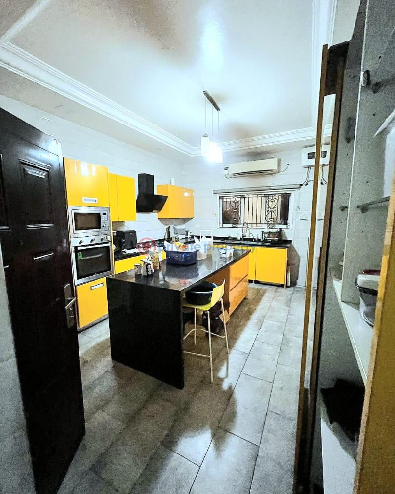 Comfortable 3 bedroom flat - 0 3 bedroom Flat & Apartment For Sale Old Ikoyi Lagos - 0