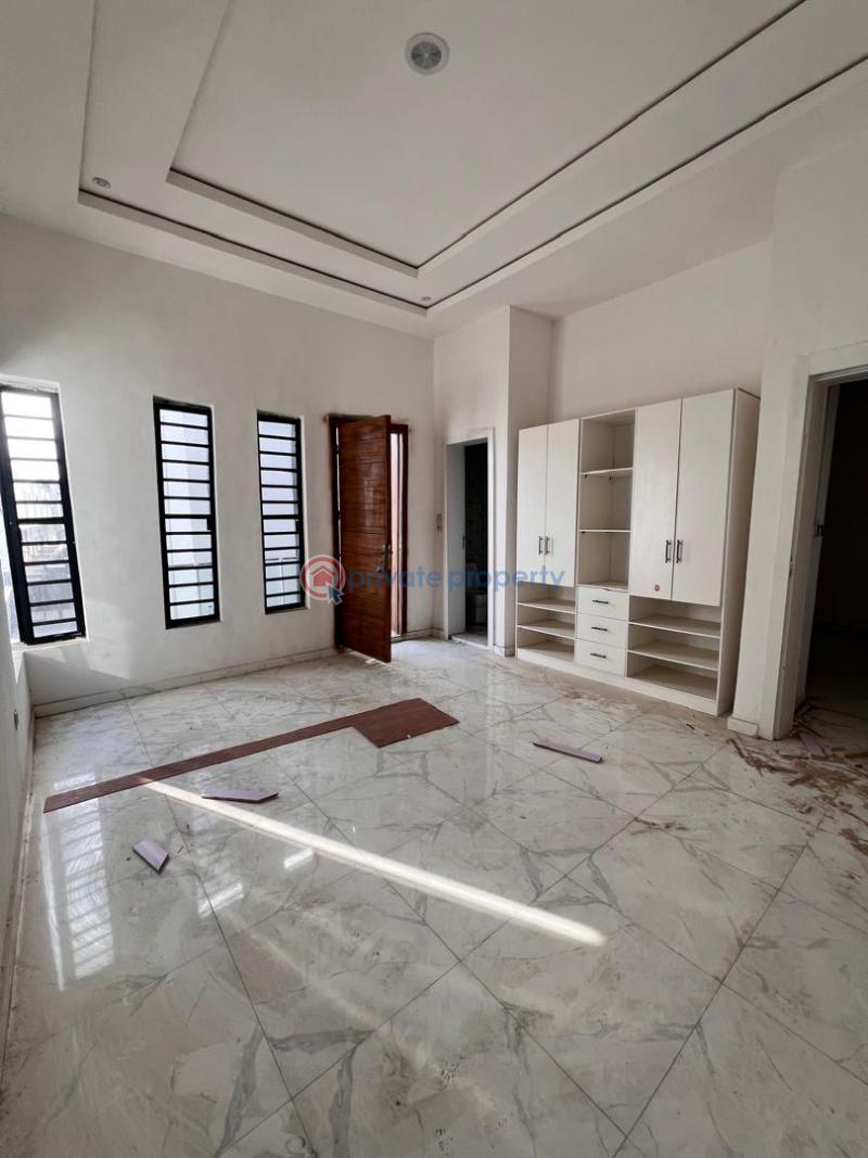 1 bedroom Mini Flat For Rent Ikota Lekki Lagos - 3
