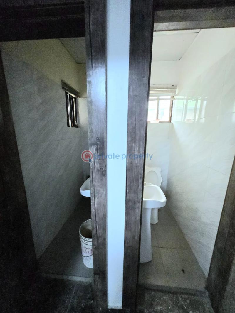 2 bedroom Shop For Rent Lekki Phase 1 Lagos - 5