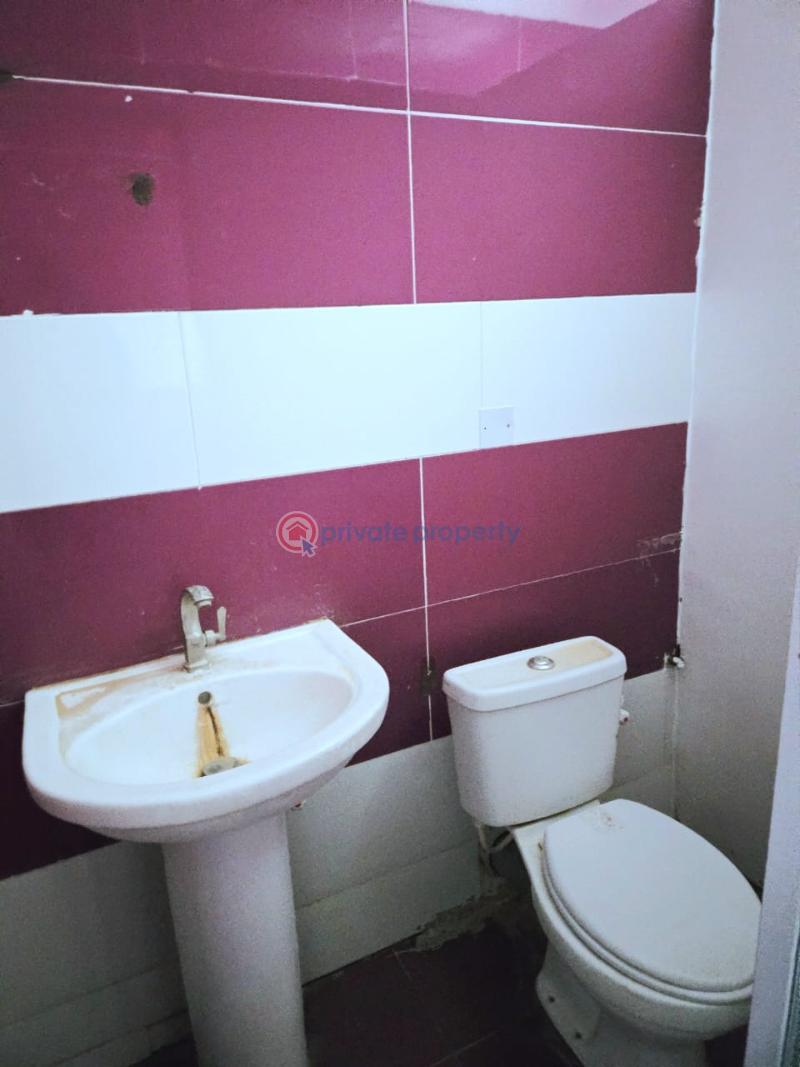 2 bedroom Shop For Rent Lekki Phase 1 Lagos - 3