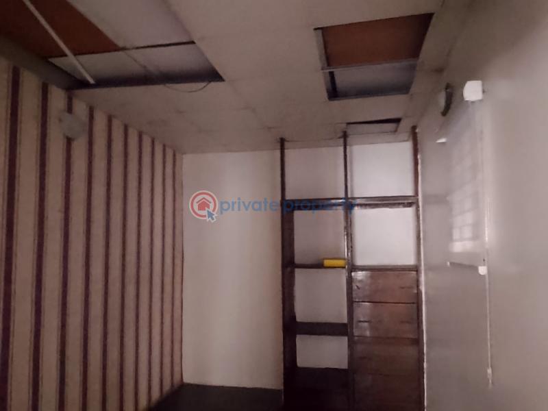 8 bedroom Duplex For Sale Commercial Distr, Festac Access Rd Festac Amuwo Odofin Lagos - 3