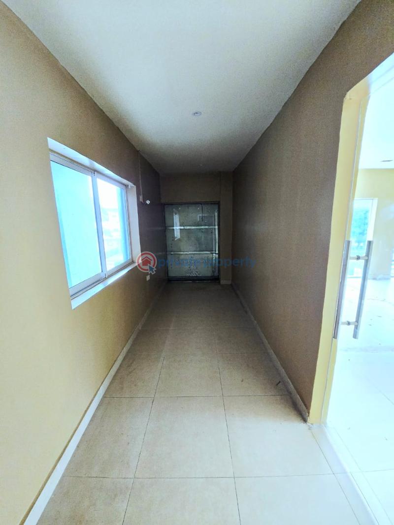 1 bedroom Commercial Property For Rent Lekki Phase 1 Lagos - 4