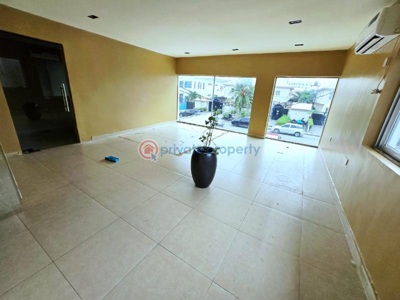 1 bedroom Commercial Property For Rent Lekki Phase 1 Lagos - 3