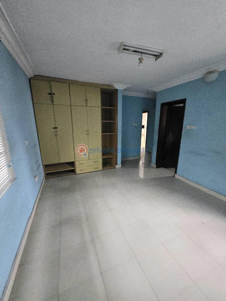 Commercial 5 bedroom detached house - 6 5 bedroom Office For Rent Lekki Phase 1 Lagos - 6