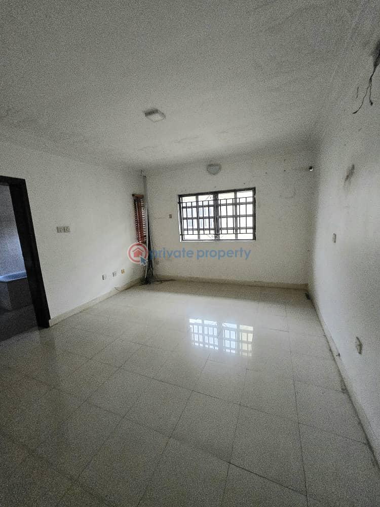 Commercial 5 bedroom detached house - 12 5 bedroom Office For Rent Lekki Phase 1 Lagos - 12
