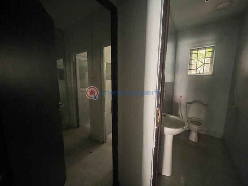 5 bedroom Detached Bungalow For Rent Off Admiralty Way Lekki Phase 1 Lagos - 3