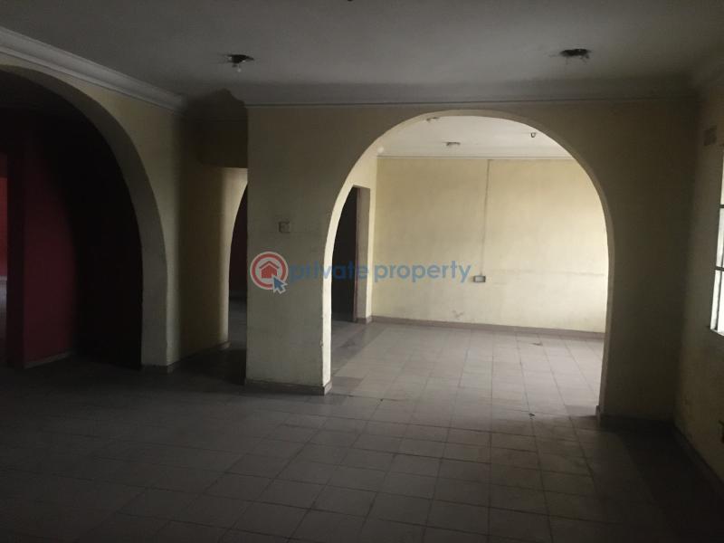5 bedroom Office For Rent Ogunussi Road Omole Phase 1 Ojodu Lagos - 5
