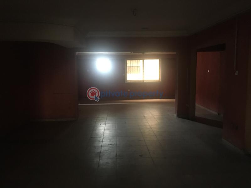 5 bedroom Office For Rent Ogunussi Road Omole Phase 1 Ojodu Lagos - 6
