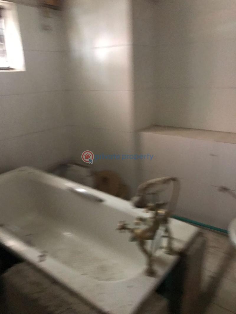 Commercial 8 bedroom duplex with 2 rooms bq in victoria island for lease - 6 8 bedroom Duplex For Rent Victoria Island Lagos - 6