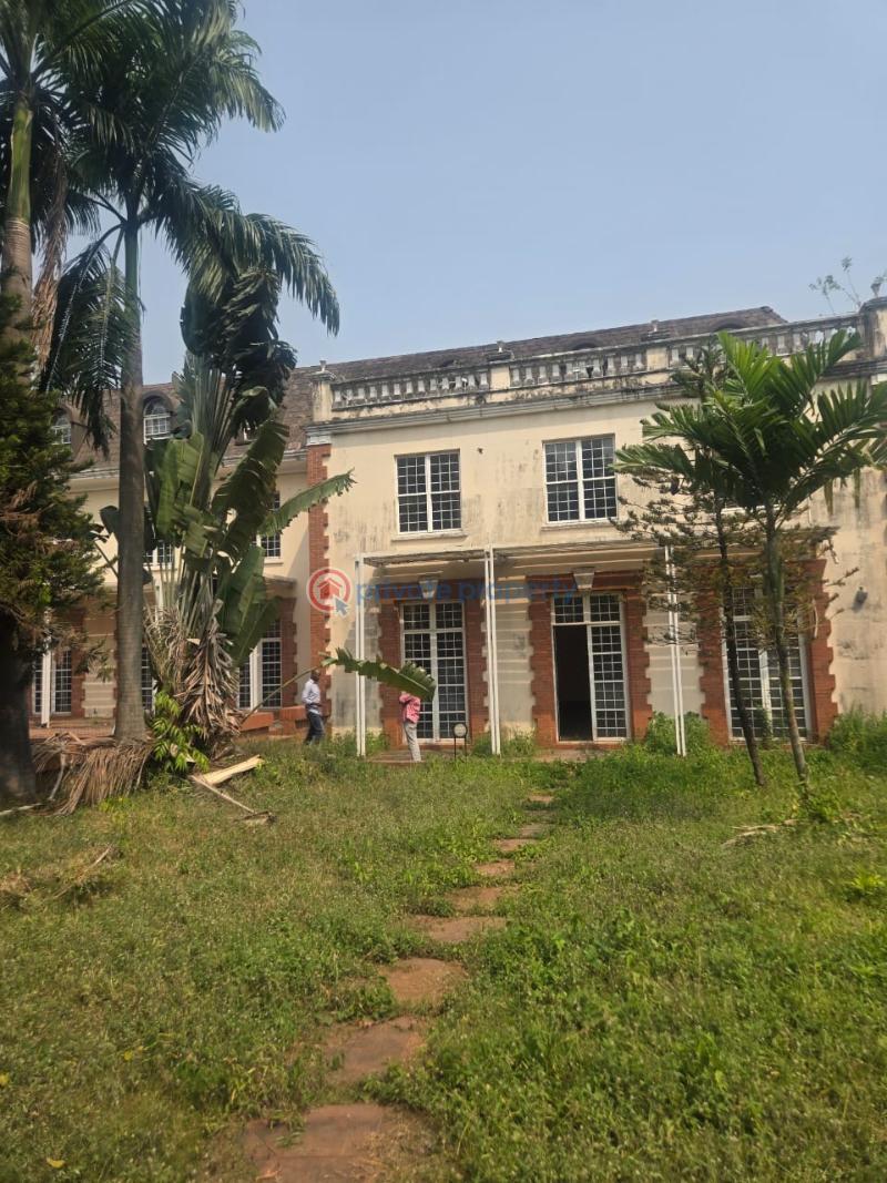 10 bedroom Detached Duplex For Sale Off Ajose Victoria Island Lagos - 2