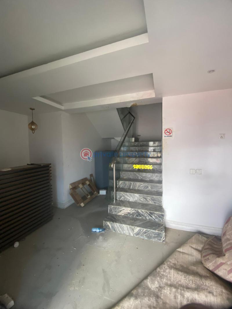 Commercial Property For Rent Oniru Victoria Island Lagos - 2