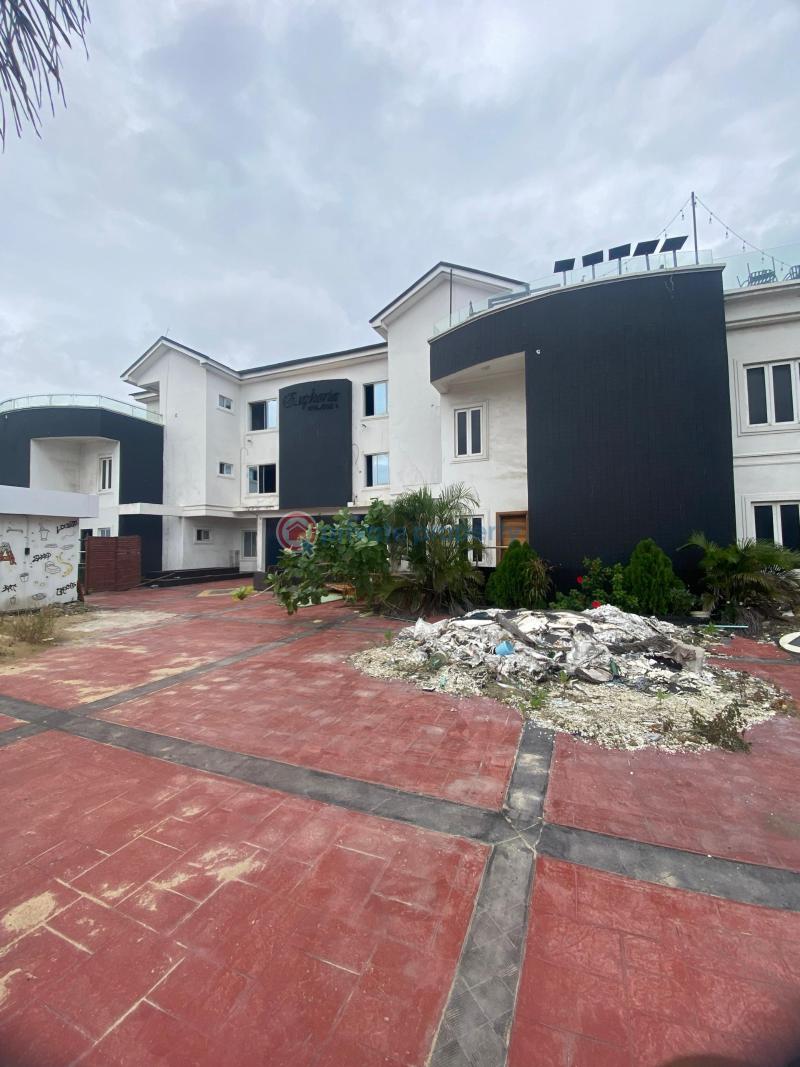 Commercial Property For Rent Oniru Victoria Island Lagos - 13