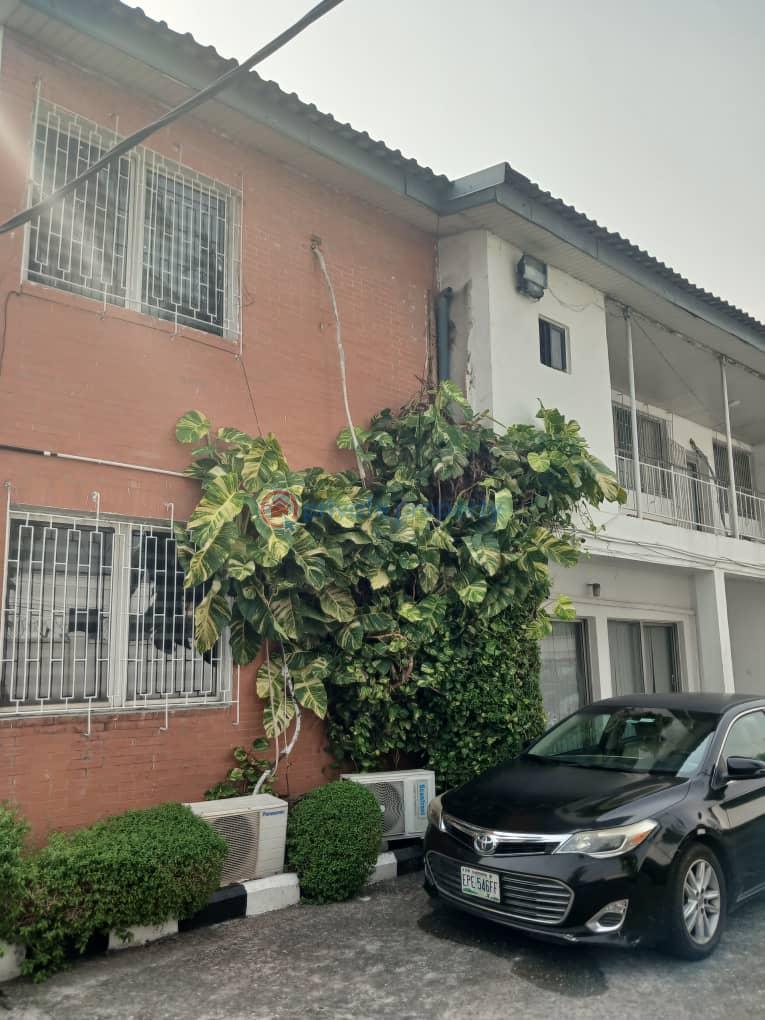Commercial Property For Rent Victoria Island Lagos - 7