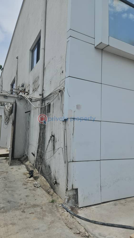Office For Sale Agidinbgi Ikeja Lagos - 1