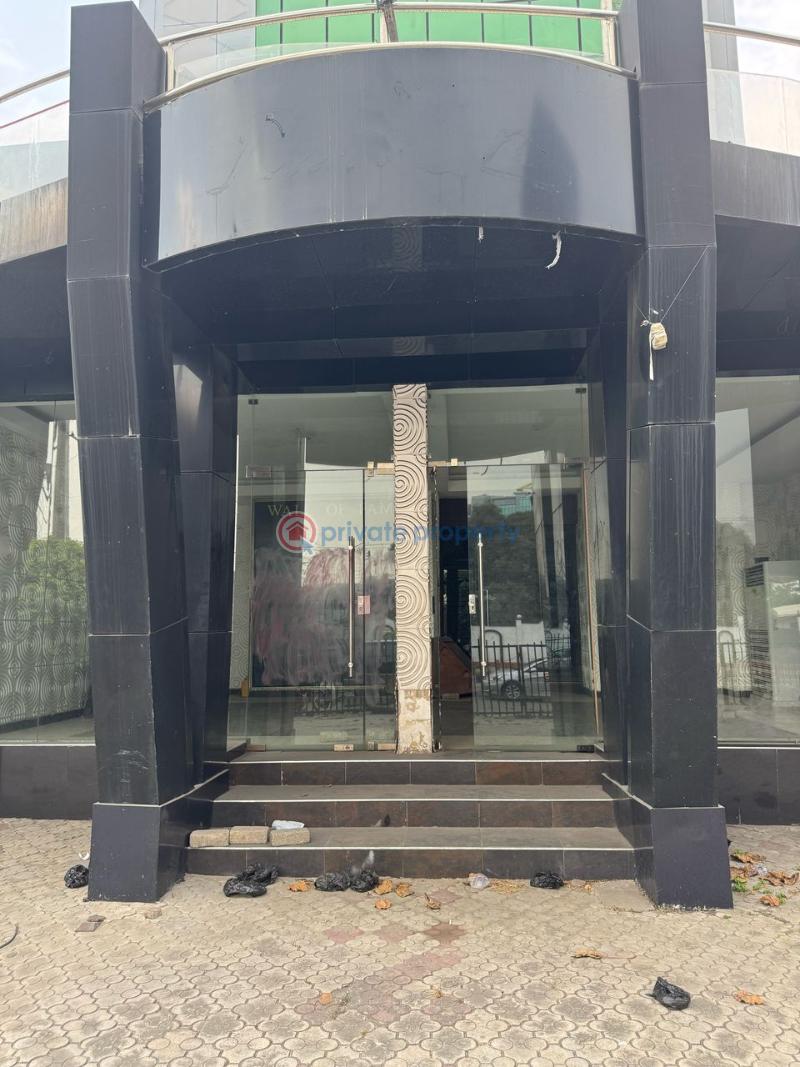 Commercial Property For Rent Victoria Island Lagos - 23