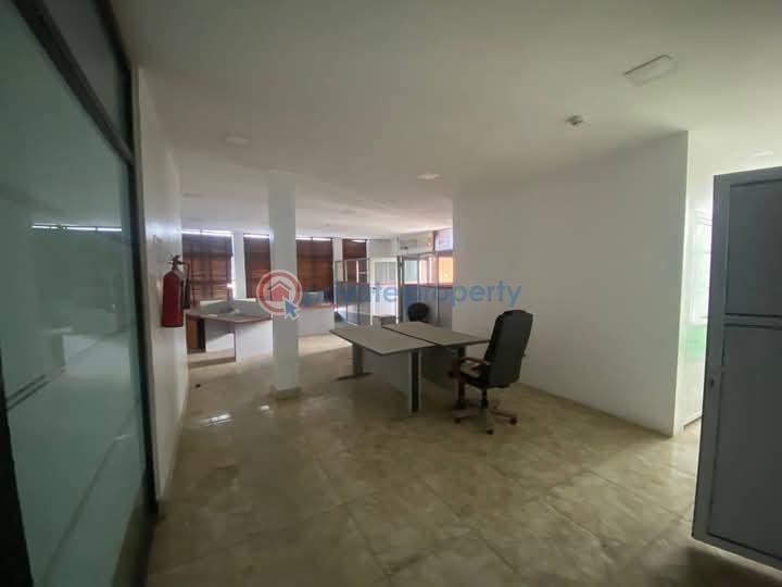 Office For Rent Surulere Lagos - 7
