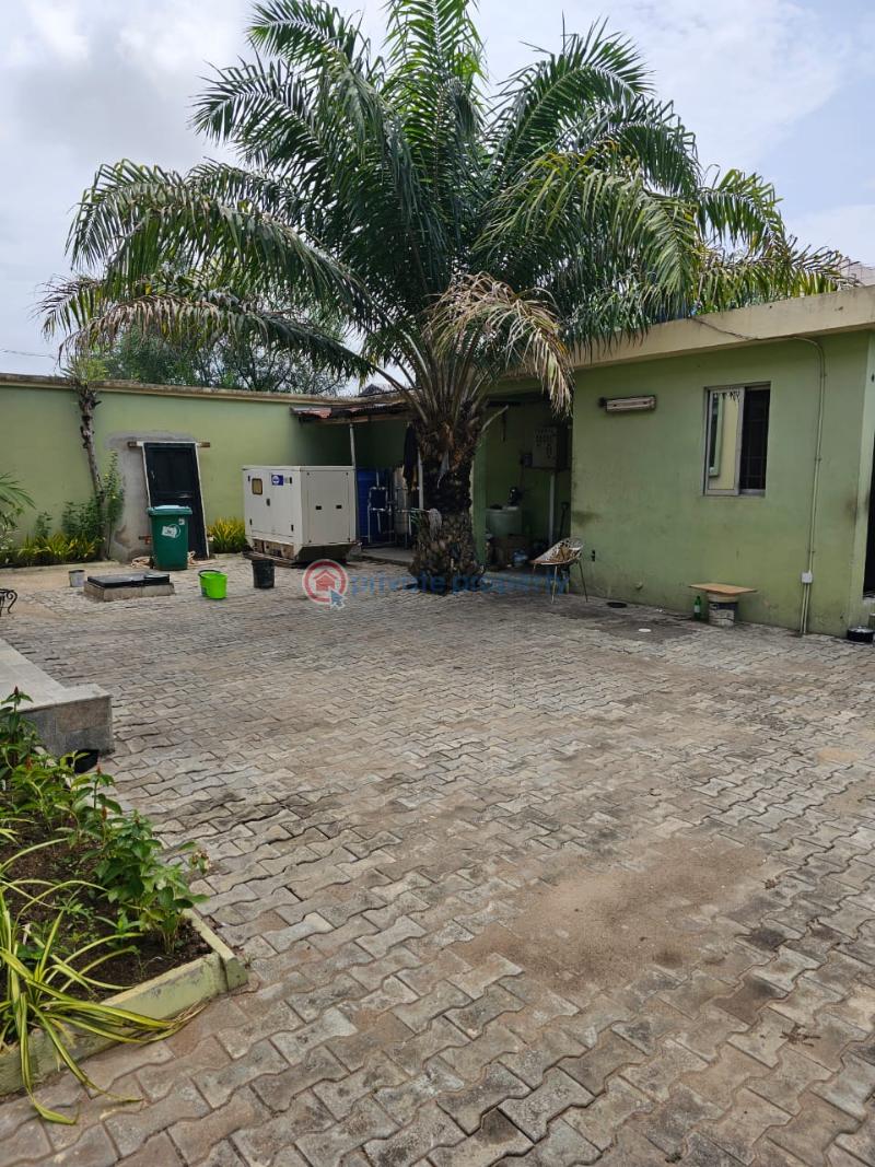 7 bedroom Commercial Property For Rent Lekki Phase 1 Lagos - 2