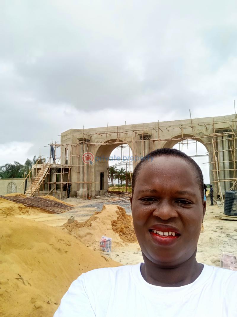 Commercial Land For Sale The Parliament 1.0 Along Lekki Epe Expressway Ibeju-Lekki Lagos - 0