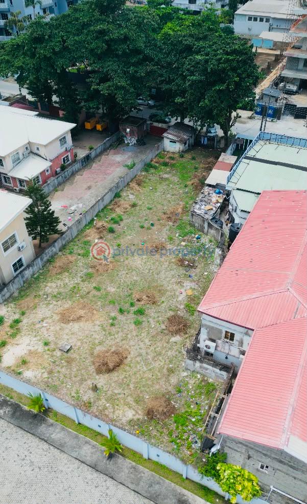 Commercial Land For Sale Ademola Adetokunbo Victoria Island Lagos - 0