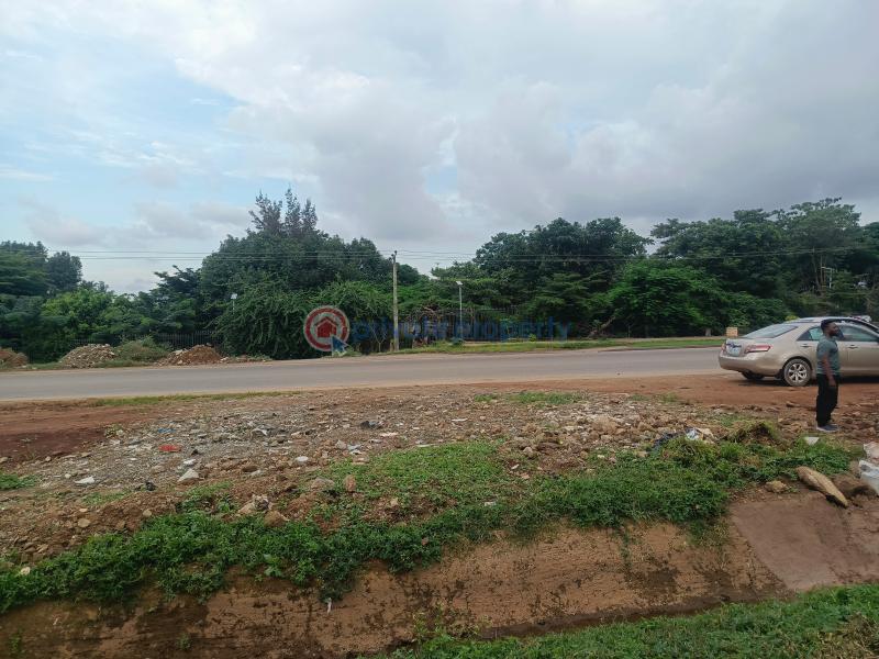 Commercial Land For Sale Along Jahi Kado Road Back Of First Bank 1st Avenue, Gwarimpa Abuja Phase 3  - 0