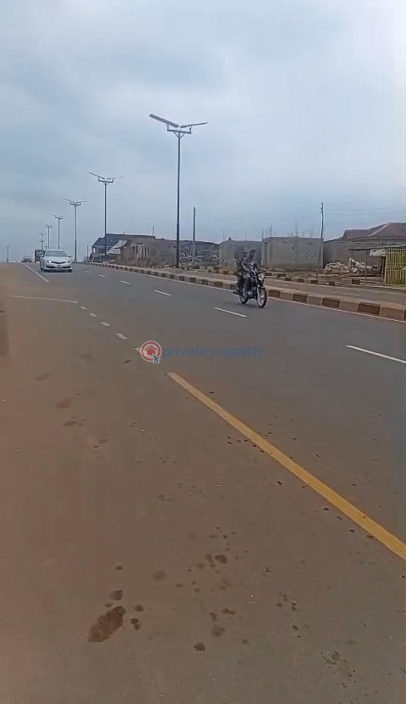 Commercial Land For Sale Akobo Ojurin/olohunda, Ibadan Akobo Ibadan Oyo - 0